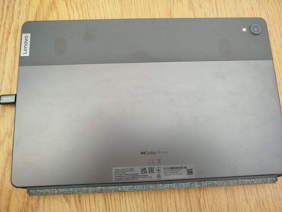 Tablet Lenovo P11 + capa teclado