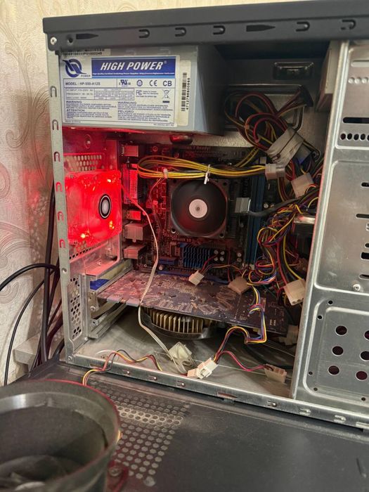 Компʼюторний комплект( системний блок+ монітор+клавіатура+миша+колонки