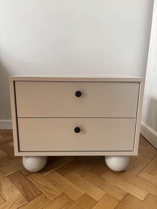 Kaszmirowy stolik nocny kaszmir nowoczesny design