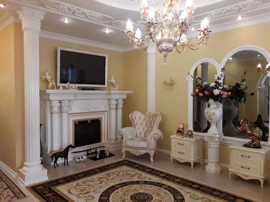 Продаж будинку на Богунії