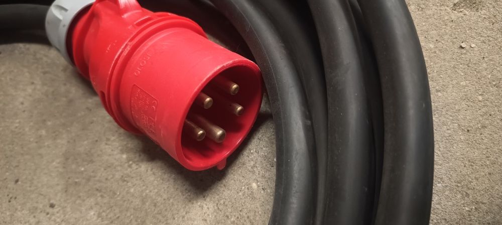 Przedłużacz siłowy 400V 32A kabel gumowy