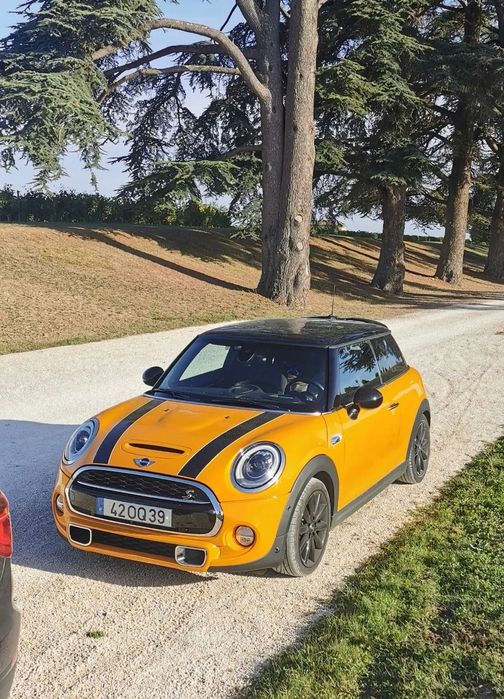 MINI 3 Portas Cooper S Auto Desportiva