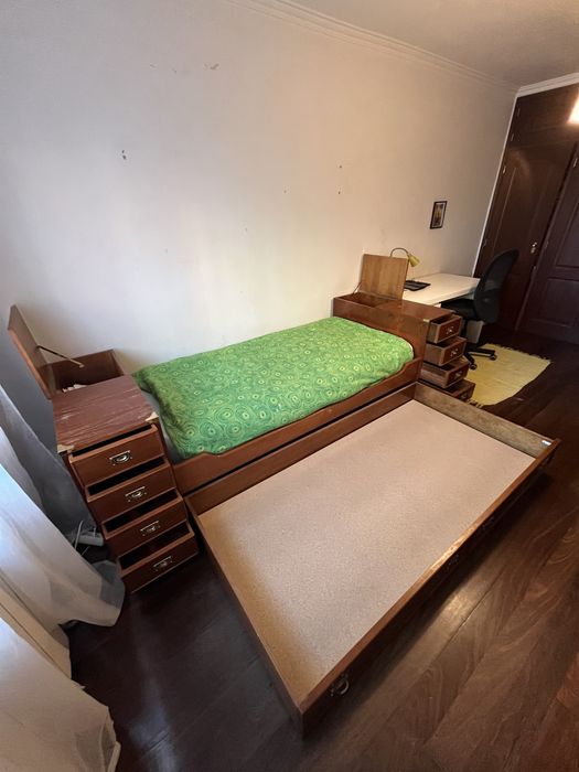 Cama solteiro c/ colchão e c/ cama extra