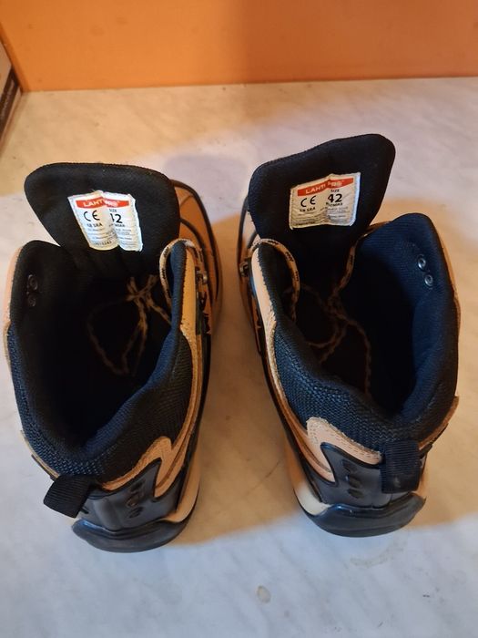 Buty trekkingowe Lahti Pro- rozmiar 42.