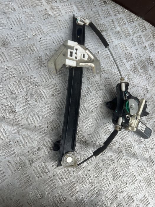 Стеклоподьемник mg5 мг5 водителя