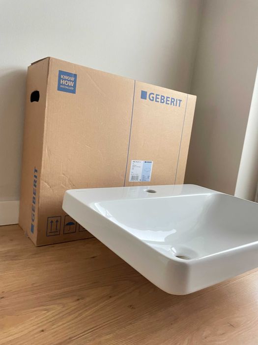 NOWA umywalka Geberit Variform 55x45 cm wpuszczana prostokątna