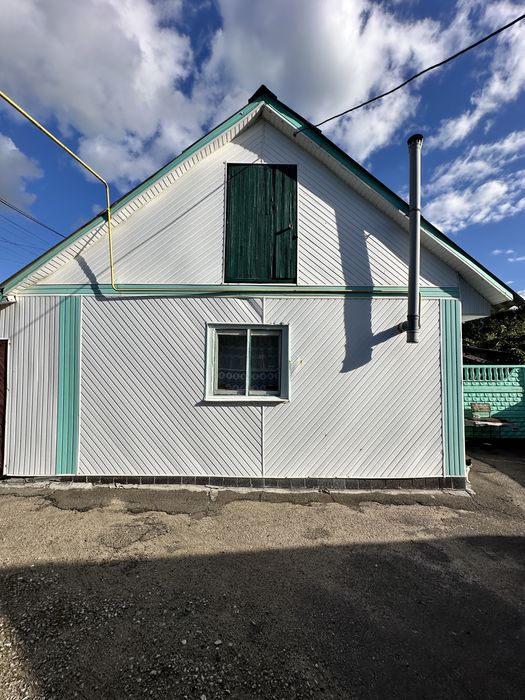 Продам будинок в смт. ВОЛОДАРКА