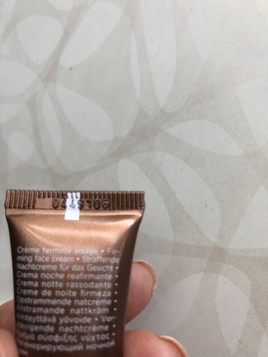 Clarins нічний крем для обличя
