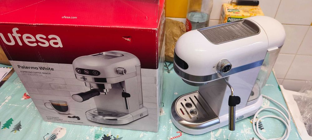 Maquina café Ufesa Palermo White
