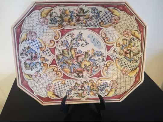 Travessa Rectangular em Fainça Portuguesa - Decoração Séc. XVII
