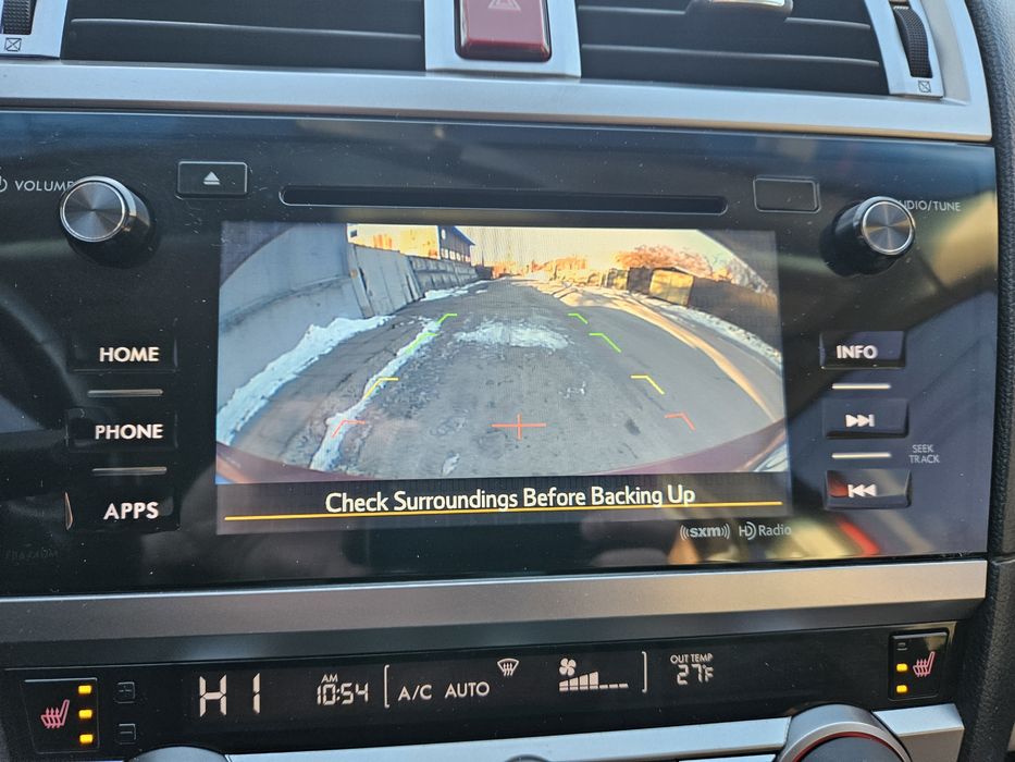 Subaru Legacy 2.5 бензин, АКПП полный привод.