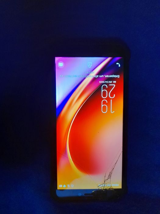 Vendo um celular da marca OUKITEL wp5