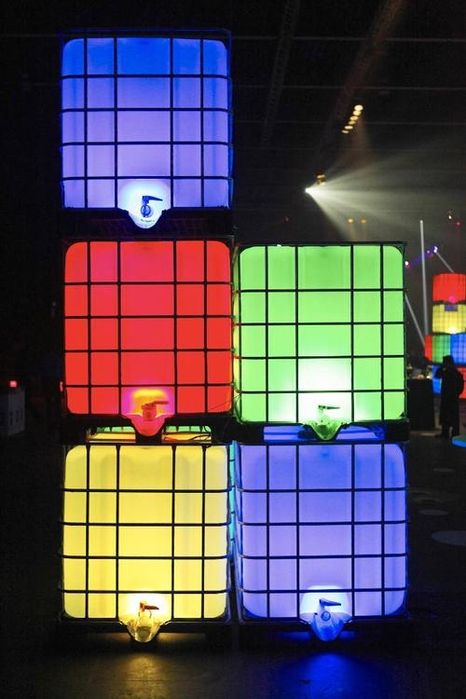 Zbiorniki Mauzery podswietlane , IBC