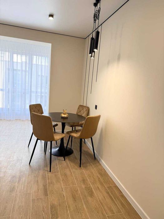 Сучасна 1-кімнатна квартира 44.3 м² з автономним опаленням, меблями та ліфтом у НОВОБУДОВІ. Можна під ДЕРЖПРОГРАМИ