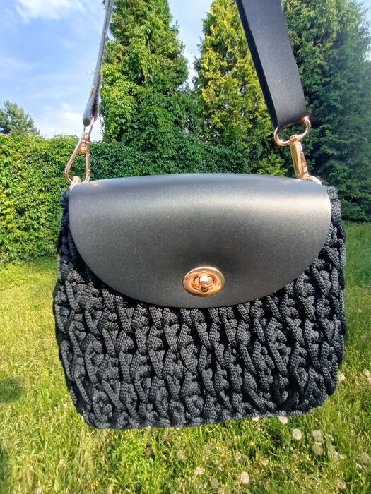 Torebka ręcznie robiona