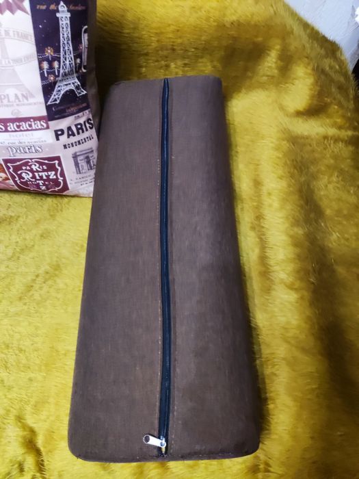 Подушки ножки для дивана кровати