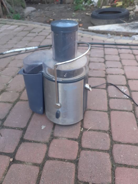 Соковижималка в ідеальному стані