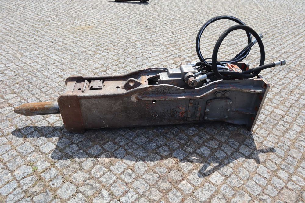 NPK GH-9 1607 kg 17–24 t Martelo Hidráulico
