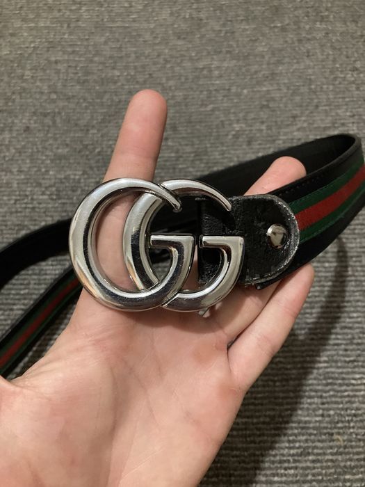 ремень от бренда gucci