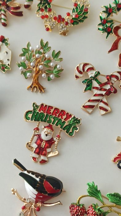 Новогодние брошки новый год брошка зимние заколки на платье Christmas