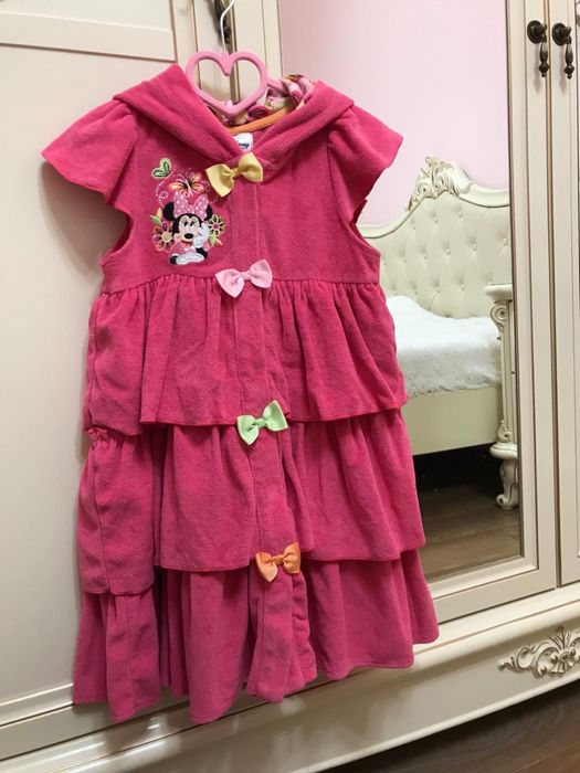 Махровый, пляжный халатик Disney Minni Mouse р. 7-8 лет рост 125-135см