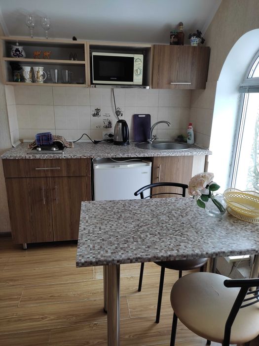 Центр,Хмел.шос,Мед/ун, лік.Пирог,вул.Арабея,пож.учил.,подоб, погод.