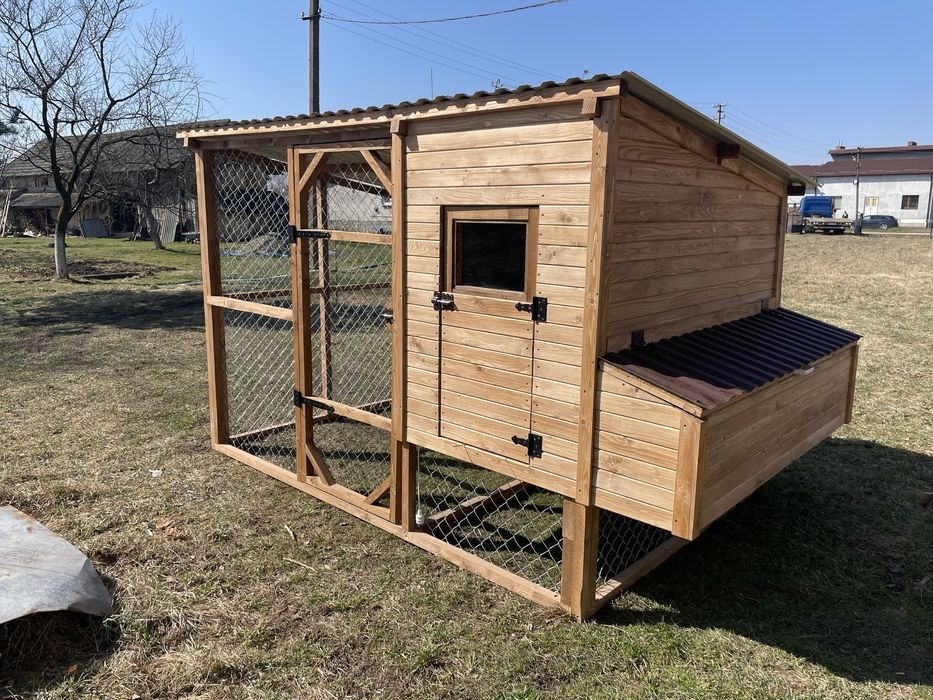 Курятник для птиці