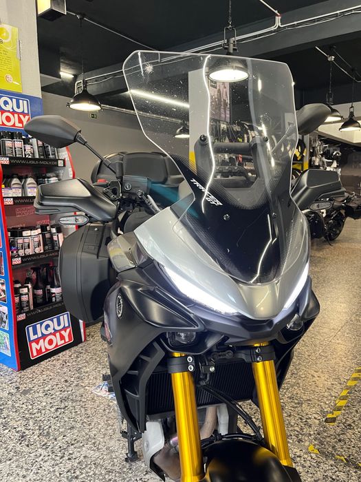 Yamaha Tracer 7 GT de 11/2025 em estado rigorosamente "Nova".