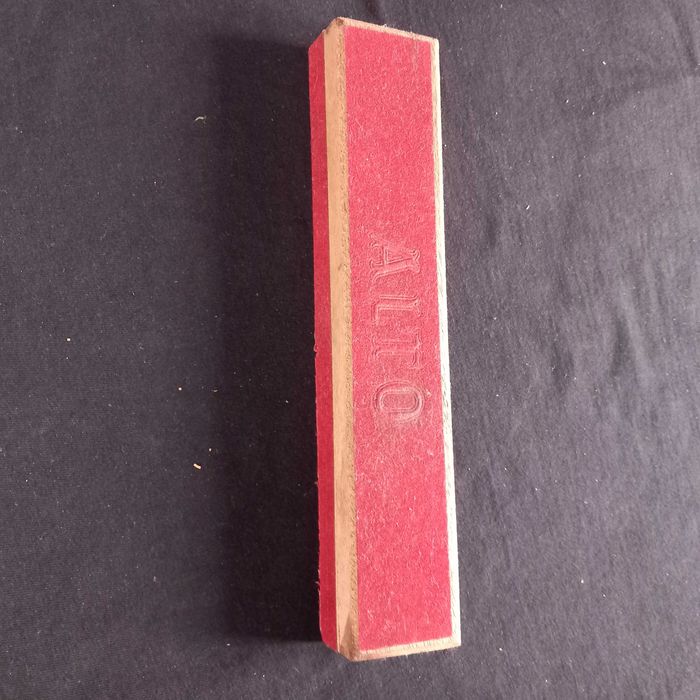 Antiga caixa de charutos