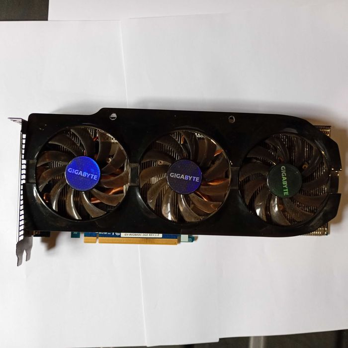 Placa Grafica Gigabyte GV-R928XOC-3GD (Ler Descrição)