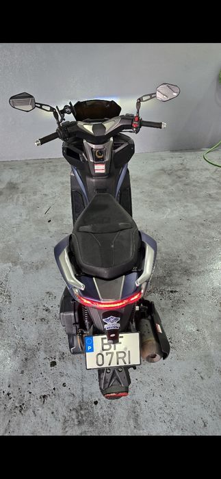 Semi nova keeway ano  2023