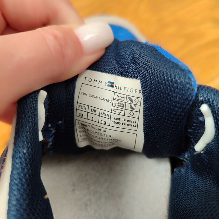 Дитячі кросівки TOMMY HILFIGER