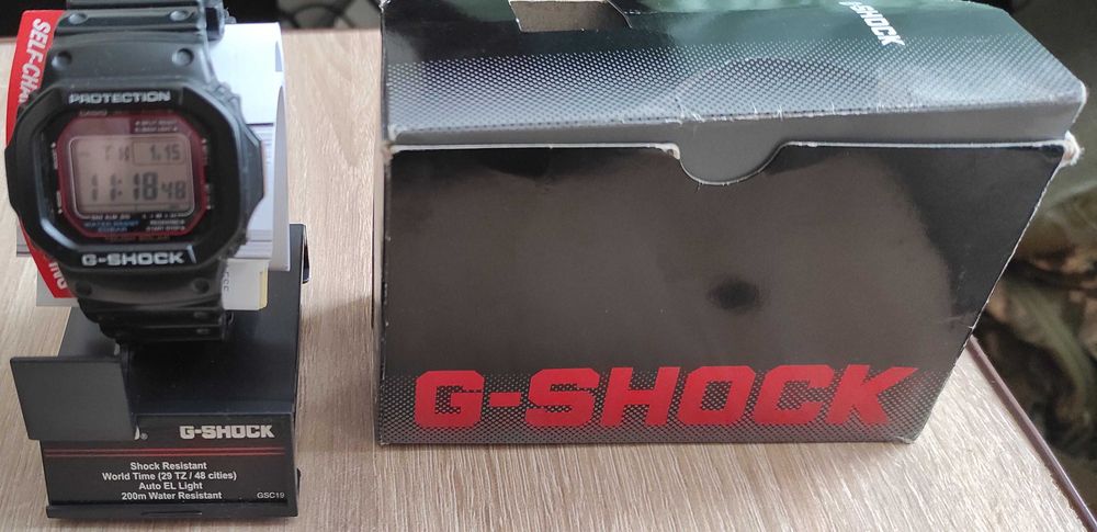 Годинник Casio G-Shock GW-M5610