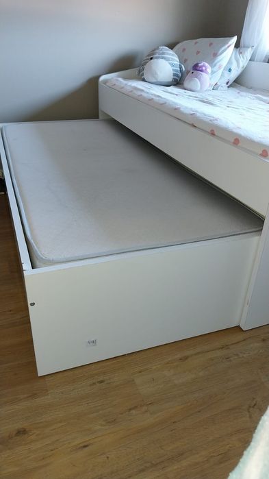 Cama IKEA usada com gavetão