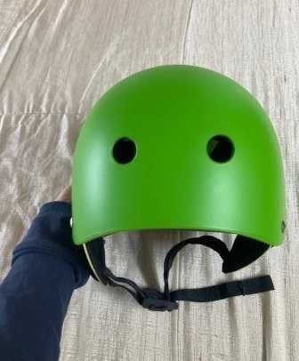 Capacete Kitesurf ION NOVO S