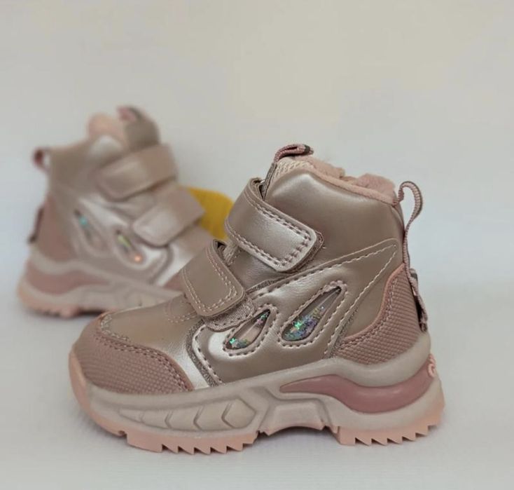 Зимові черевики для дівчинки чоботи сапожки зимове взуття обувь зимняя