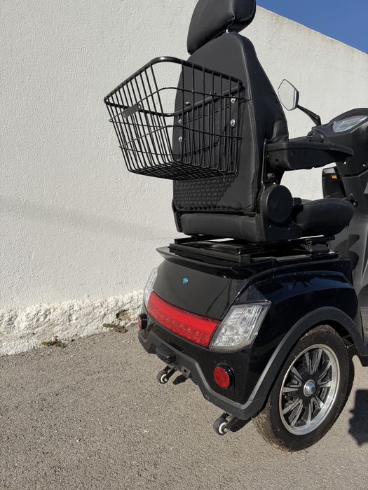 Mota mobilidade - TOKIO EXTREME