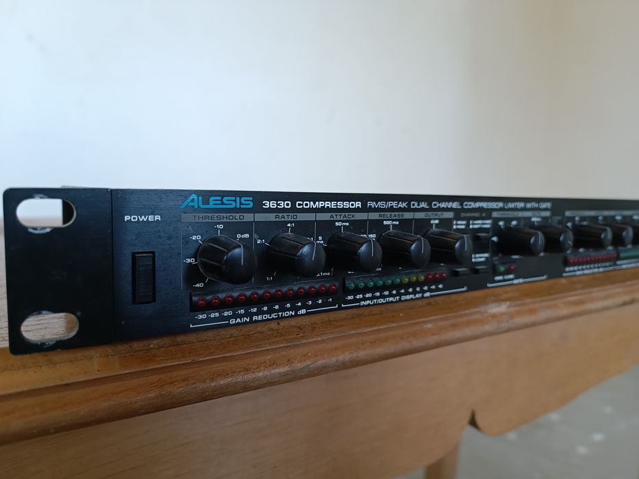 Компресор alesis 3630 compressor: 3 000 грн. - Прочая аудиотехника