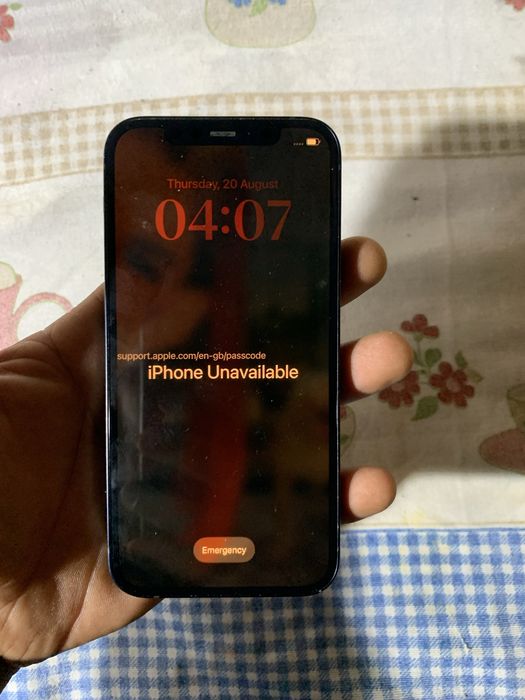 Iphone 12 normal