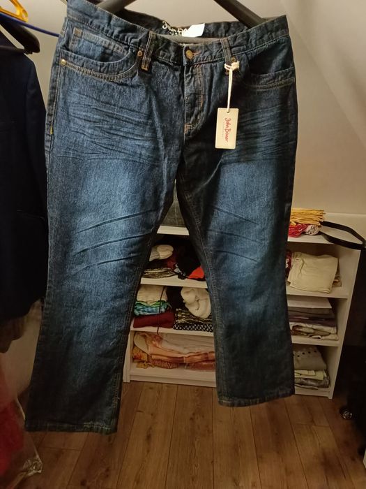 Nowe ocieplane jeansy