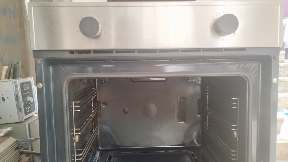 Forno de encastrar a gás de Teka