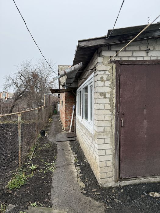 Продам пол дома смт. Шевченково, Купянский район