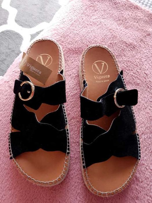Buty sandały r. 40 klapki firmowe skórzane skóra naturalna