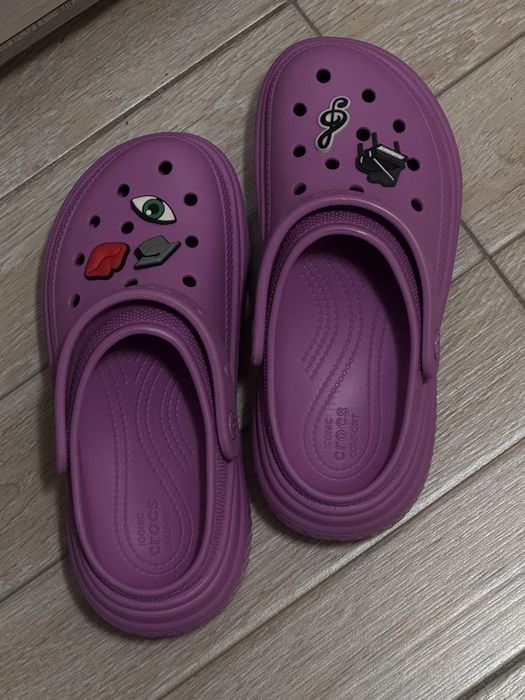 CROCS/Сабо/клоги/КРОКСИ (unisex Stomp Clog 39-40) Бузкові