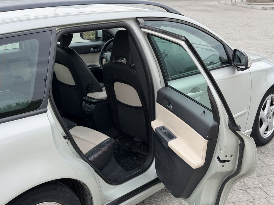 Volvo V50 2010 1.6D