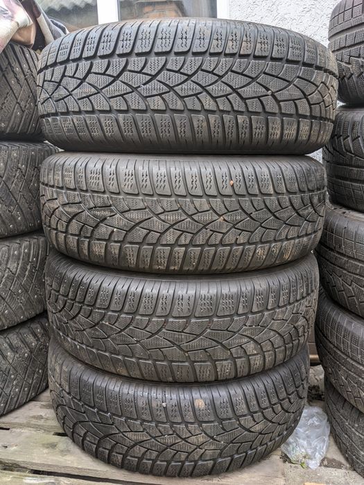 Зимовий Dunlop  215 60 17c цешка протектор 70%80%