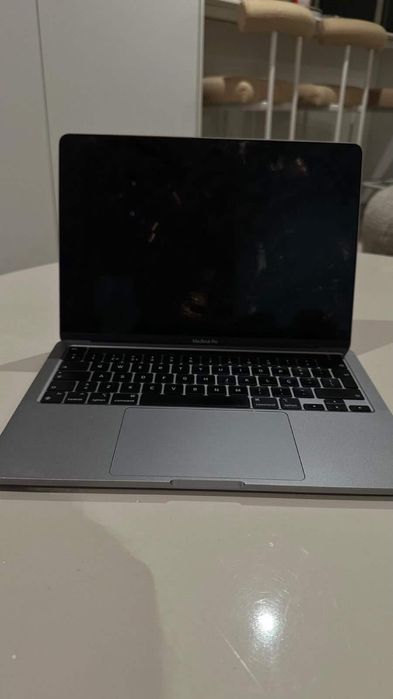 MacBook Pro 2022 M2
