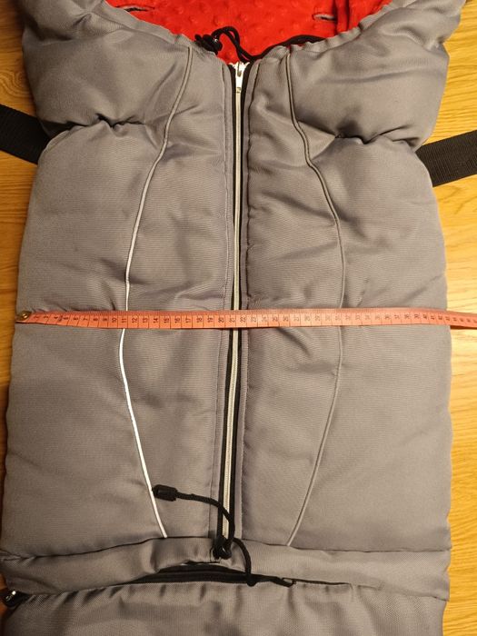 Zimowy śpiworek do wózka sanki