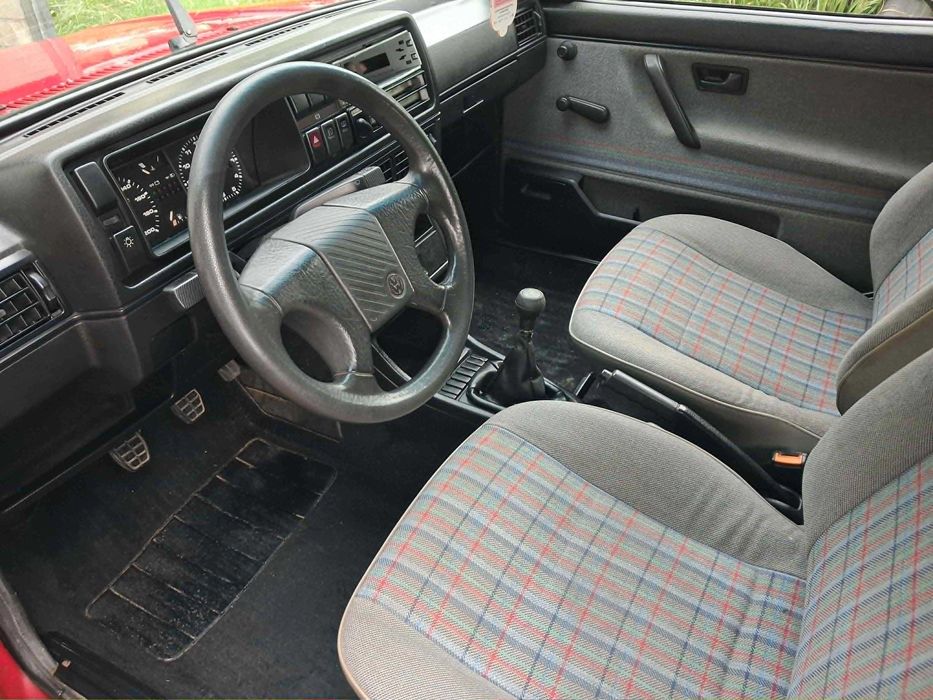 Golf 2 1.3 benzyna