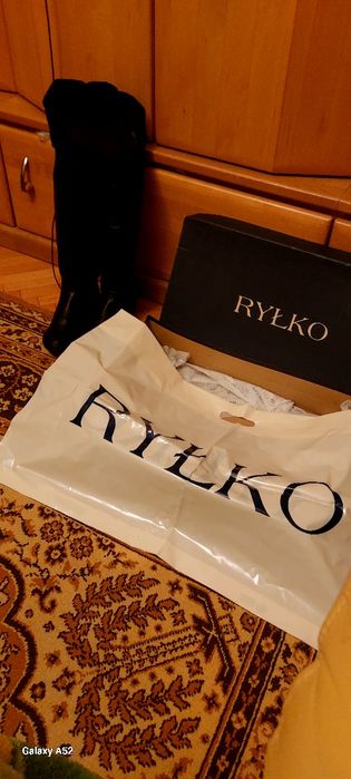 Продам фирменные женские кожаные сапоги ботфорты пр фирмы RYLKO пр Гер